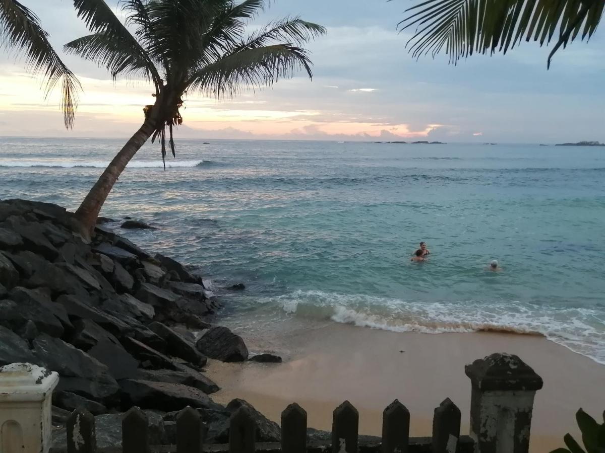 Happy Beach Villa Resort Unawatuna Zewnętrze zdjęcie